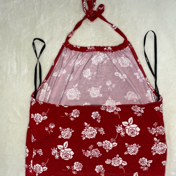 Forever 21 Rose Print Halter Top - Picture 2 of 4